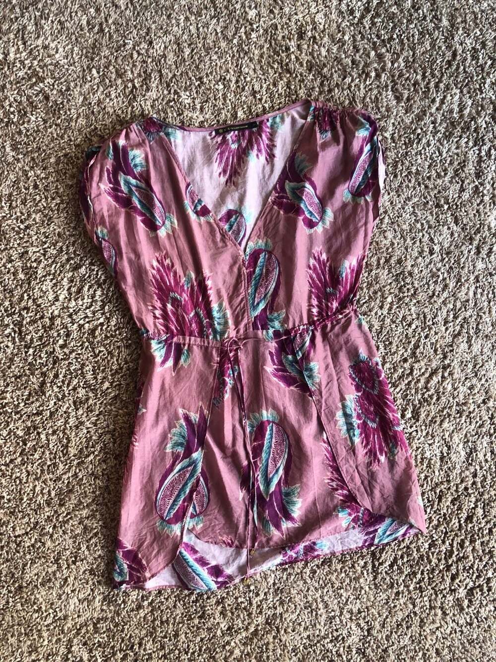 ViX Paula Hermanny Women's Floral Print Wrap V-Neck Flutter Sleeve Romper